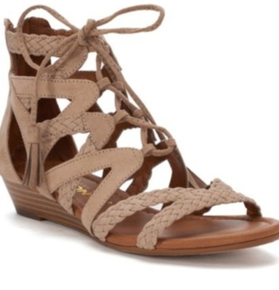 Sonoma Shoes - Sonoma Gladiator Sandals like new Sz 8